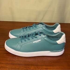 Coach Mens Clip Leather Signature Low Top  Color Chalk/Ocean sneakers 12D